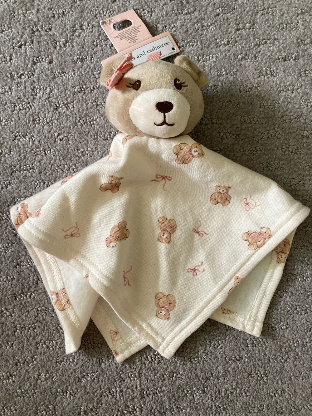 NWT Cupcakes & Cashmere teddy bear plush lovey.